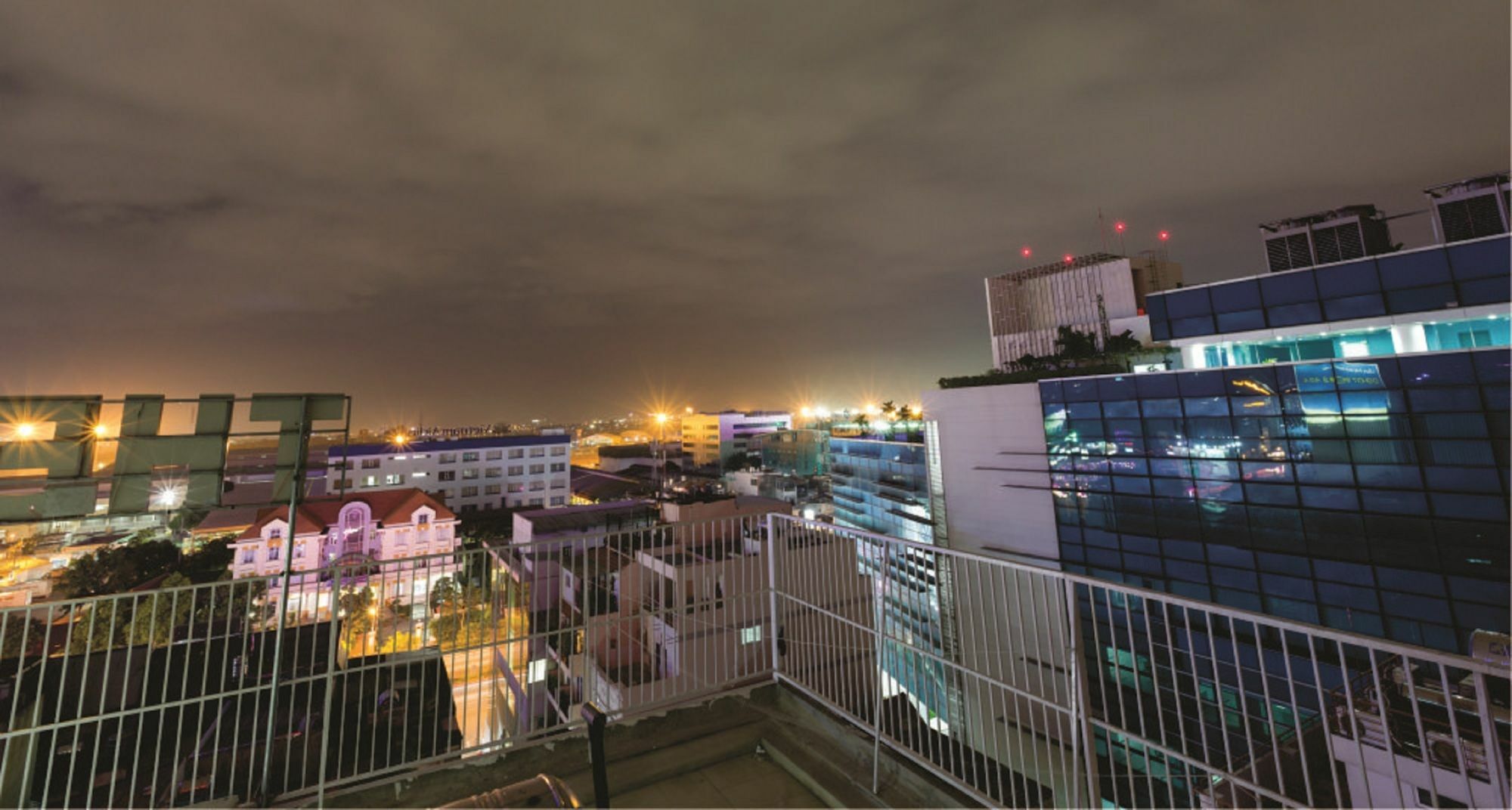 New Space Hotel Airport Bandar Ho Chi Minh Luaran gambar